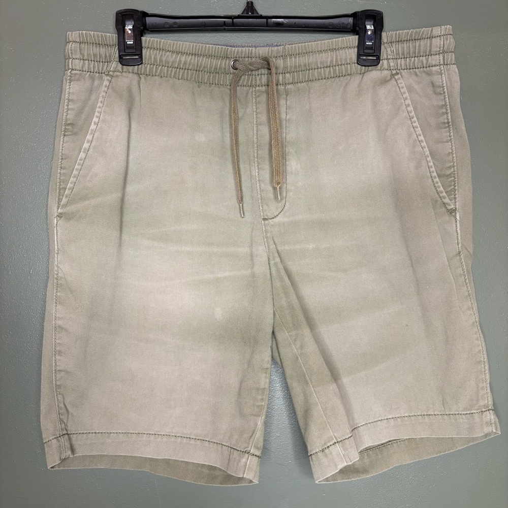 Sonoma Men's Light Tan Flat Front Shorts